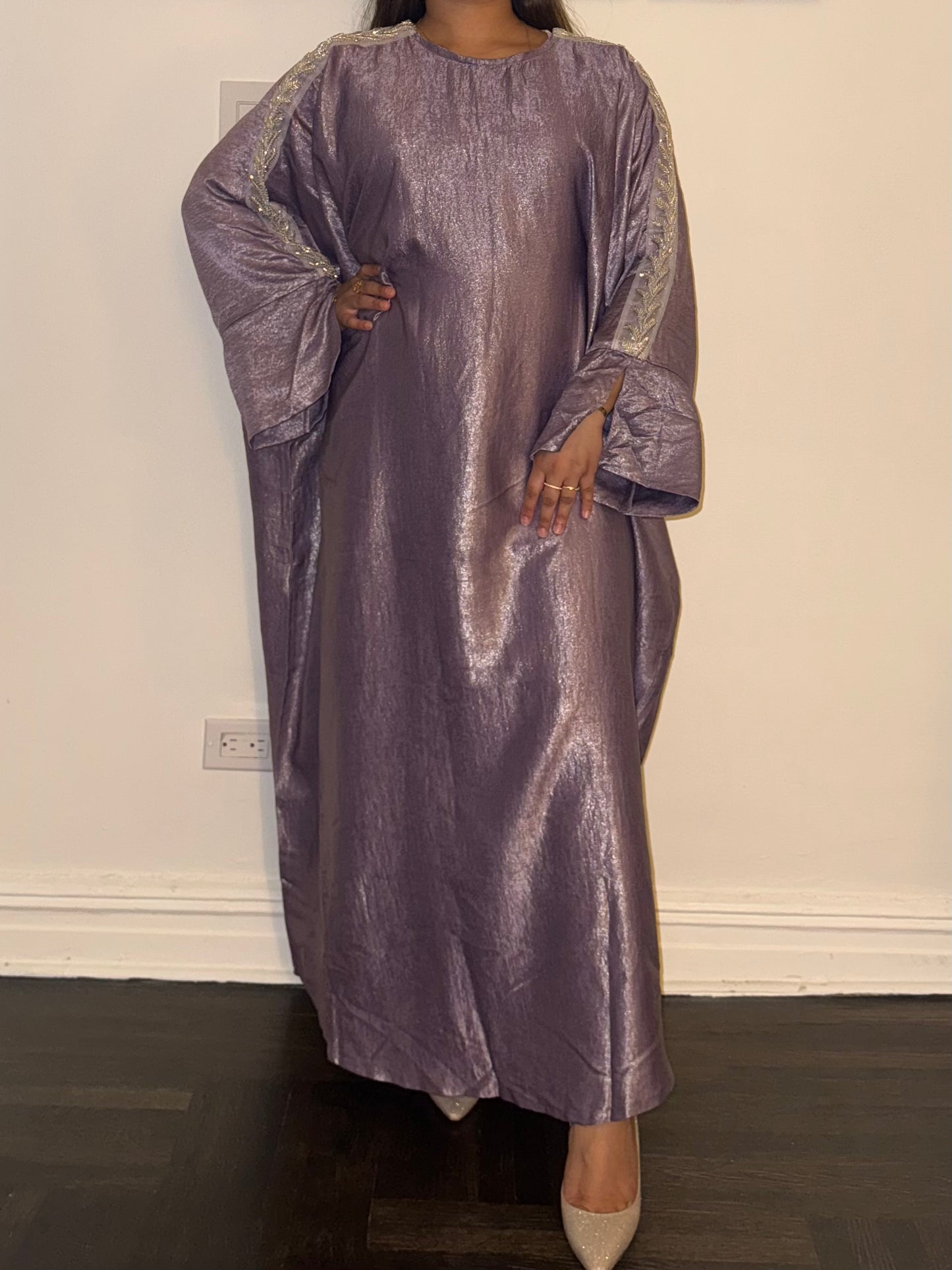 Metallic Butterfly Abaya - Lilac