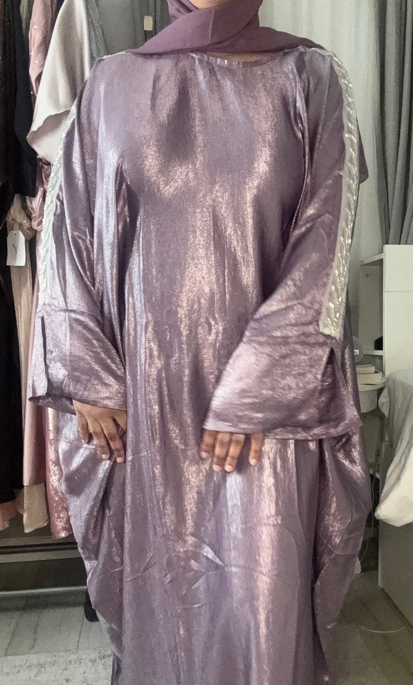 Metallic Butterfly Abaya - Lilac