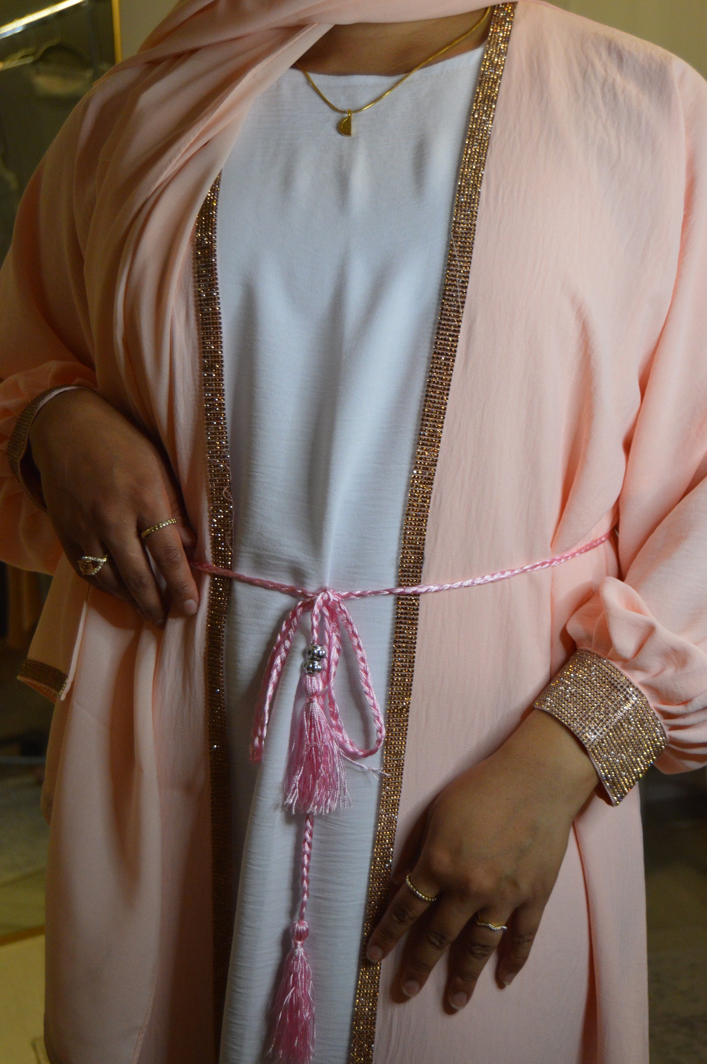 Cuffed Sleeve Open Abaya - Baby Pink