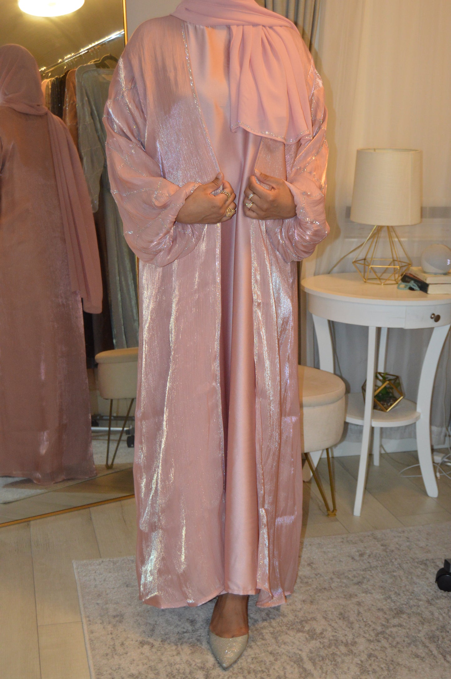 Balloon Sleeve Organza Abaya  - Pink